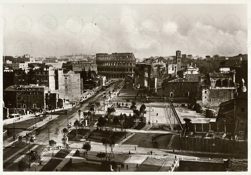 Roma, Via dell’impero e Colosseo, Cartolina di Margherita Bracci Testasecca ad Alberti, dicembre 1933